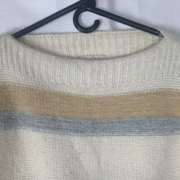 Be Cool women's small medium sweater pullover fuzzy stripe new cream neutral - Picture 4 of 10